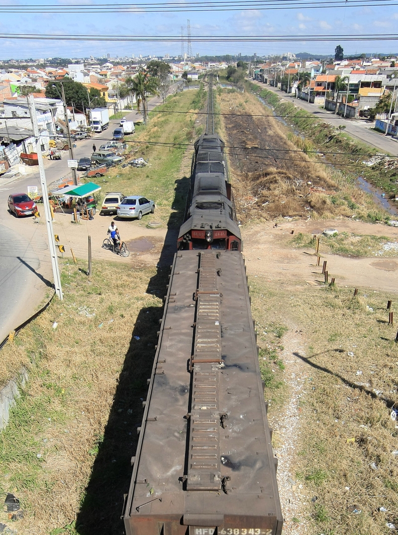 Objetivo é que cargas tenham passagem livre por trilhos | Ivonaldo Alexandre/ Gazeta do Povo