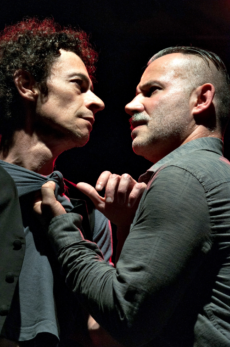 Atores locais integram elenco da peça | Divulgação