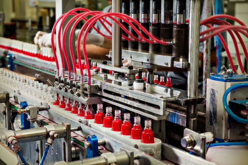 Linha de produção da Bonyplus: só em 2013, empresa lançou oito coleções de esmaltes | Divulgação