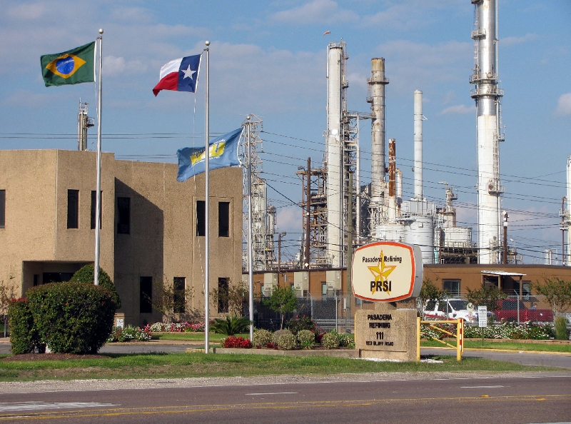 Refinaria de Pasadena, no Texas: mau negócio da Petrobras teria sido feito com base em um documento técnica e juridicamente falho | Dave Fehling/ State Impact Texas