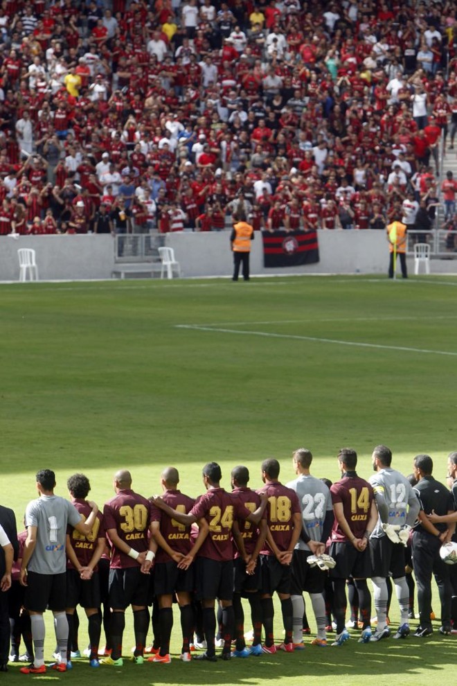 Atlético na reabertura da Arena da Baixada |