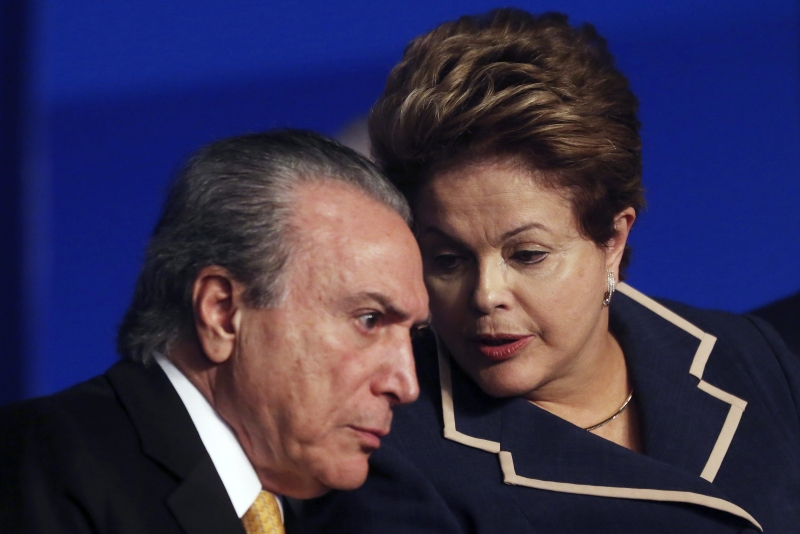 Dilma e o vice-presidente Michel Temer, que é do PMDB: conversa para manter aliança | Arquivo/ Gazeta do Povo