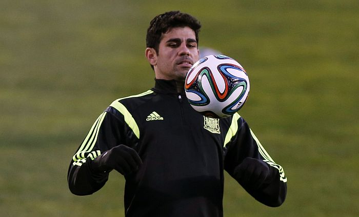 Técnico Vicente del Bosque afirma que Diego Costa se adaptou muito bem à seleção espanhola | Sergio Perez / Reuters