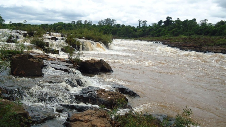 Saltos como o Apertado correm o risco de sumir com a construção de usinas no Rio Piquiri | Osmar Nunes/ Gazeta do Povo