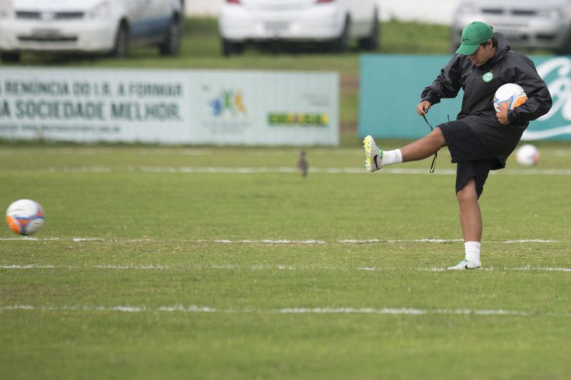 Dado Cavalcanti quer o Coritiba mais arrumado contra o Cene-MS | Henry Milléo / Gazeta do Povo