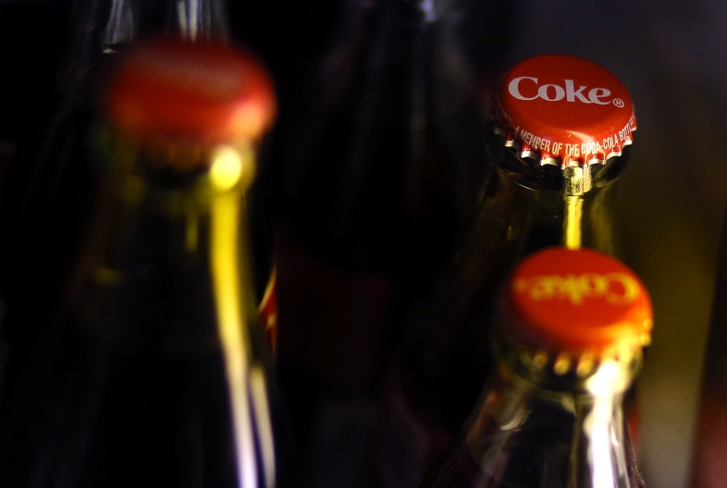 Um crescimento decepcionante nas vendas globais da Coca-Cola alarmou investidores | Justin Sullivan/Getty Images