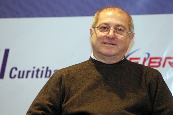 Paulo Bernardo (PT), ministro das Comunicações |