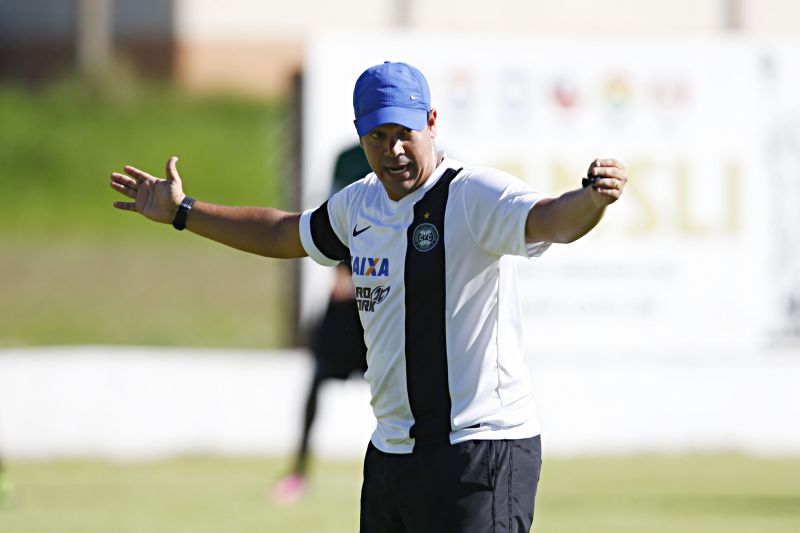 Dado Cavalcanti ficou pouco mais de 100 dias no Coritiba | Felipe Rosa / Gazeta do Povo