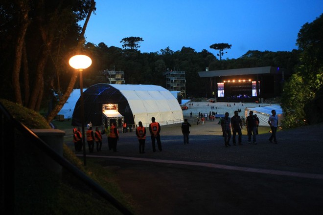 Imagens da Pedreira antes do início do show |