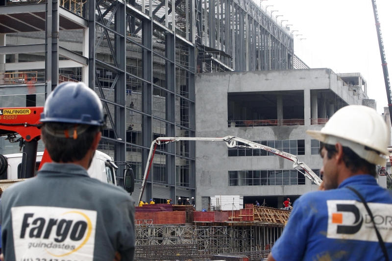 Canteiro de obras da Arena: 10% de faltas nesta sexta-feira |
