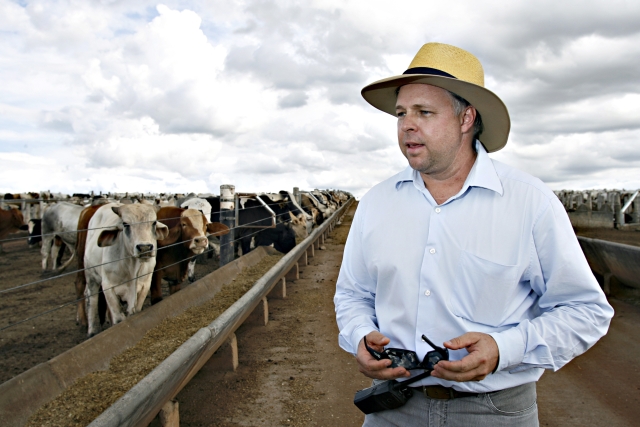O pecuarista André Carioba, da Fazenda Cachoeira, alcança abate de 10 mil animais por ano | Josua© Teixeira/gazeta Do Povo