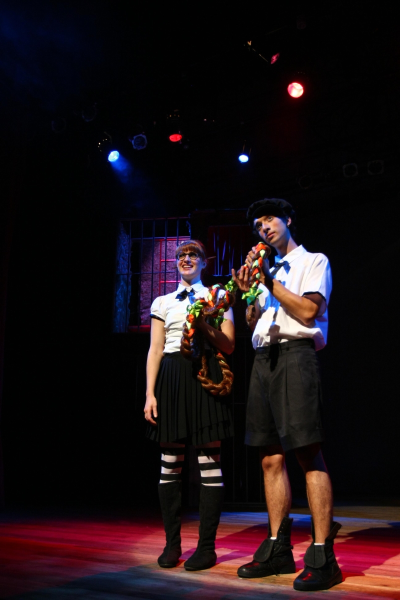 Personagens da peça têm vários medos e precisam superá-los | André Rodrigues/Gazeta do Povo