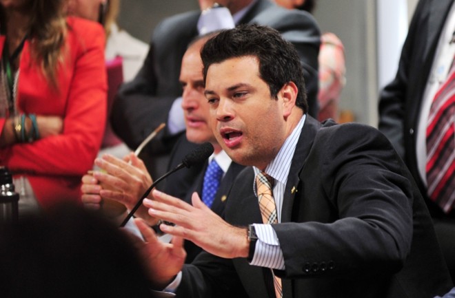 Leonardo Picciani (RJ), vice-líder do PMDB na Câmara dos Deputados |