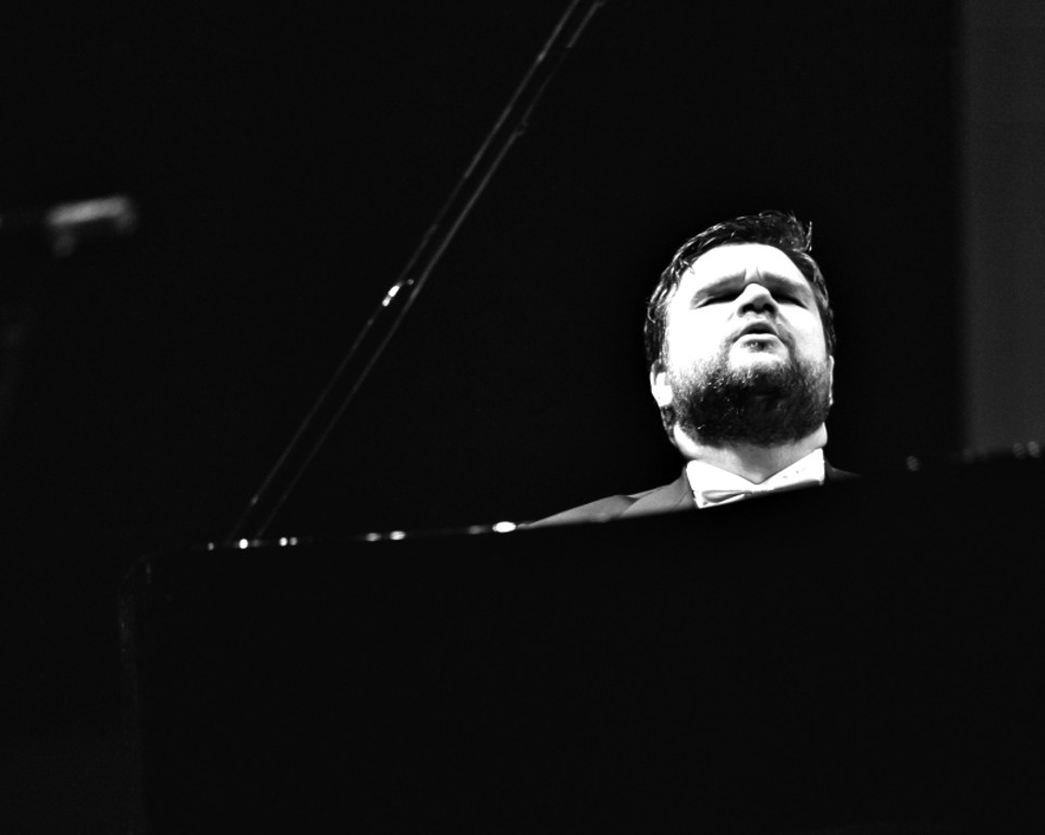 Luiz Guilherme Pozzi: desafio entre Brahms e Liszt | Paulo Pedron/Divulgação