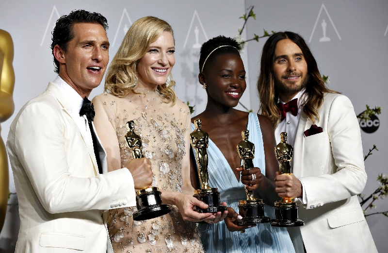 Os melhores atores Matthew McConaughey e Cate Blanchett posam junto aos melhores coadjuvantes Lupita Nyongo e Jared Leto: quatro performances arrebatadoras | Mario Anzuon/ Reuters