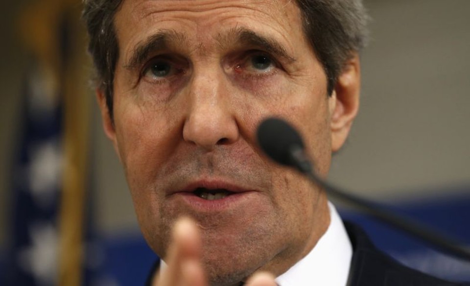 Secretário de Estado dos EUA, John Kerry durante discurso na Ucrânia | REUTERS / Kevin Lamarque