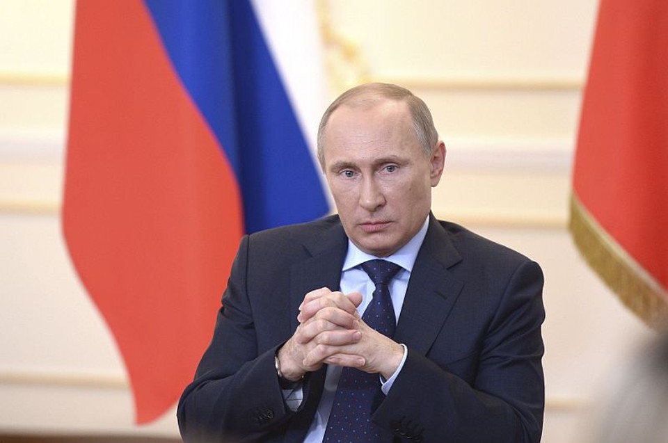 Vladimir Putin afirmou que as sanções diplomáticas e econômicas contra a Rússia seriam contraproducente e prejudicaria todas as partes | REUTERS / Alexei Nikolskiy