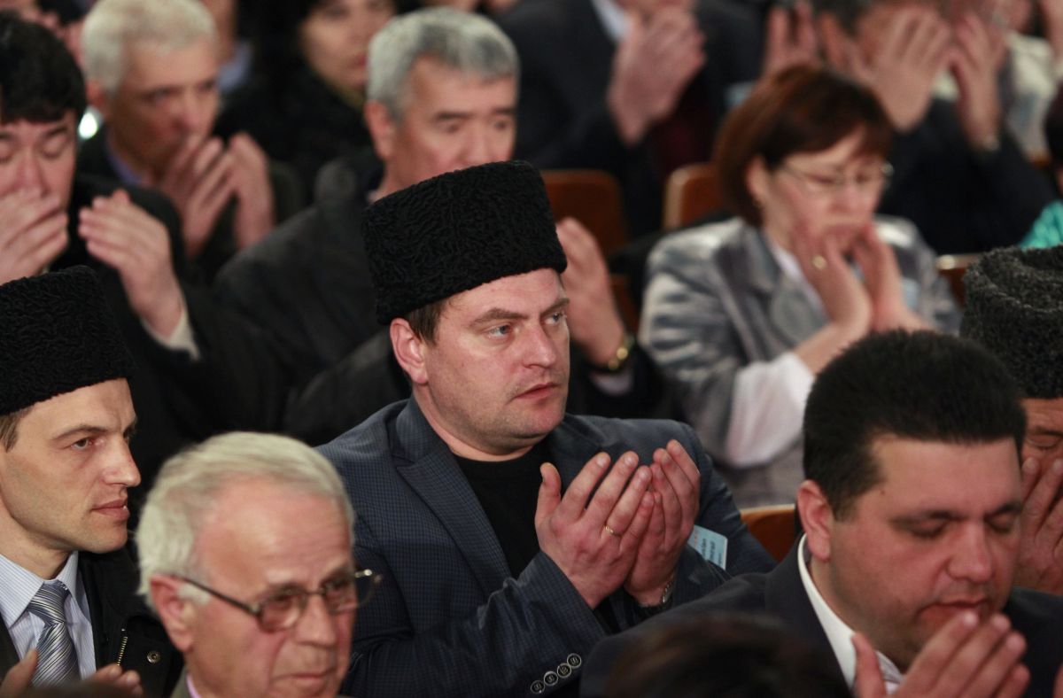 O fórum realizado neste sábado contou com 250 delegados e rejeitou qualquer possibilidade de participação em um governo russo na Crimeia | REUTERS/Shamil Zhumatov