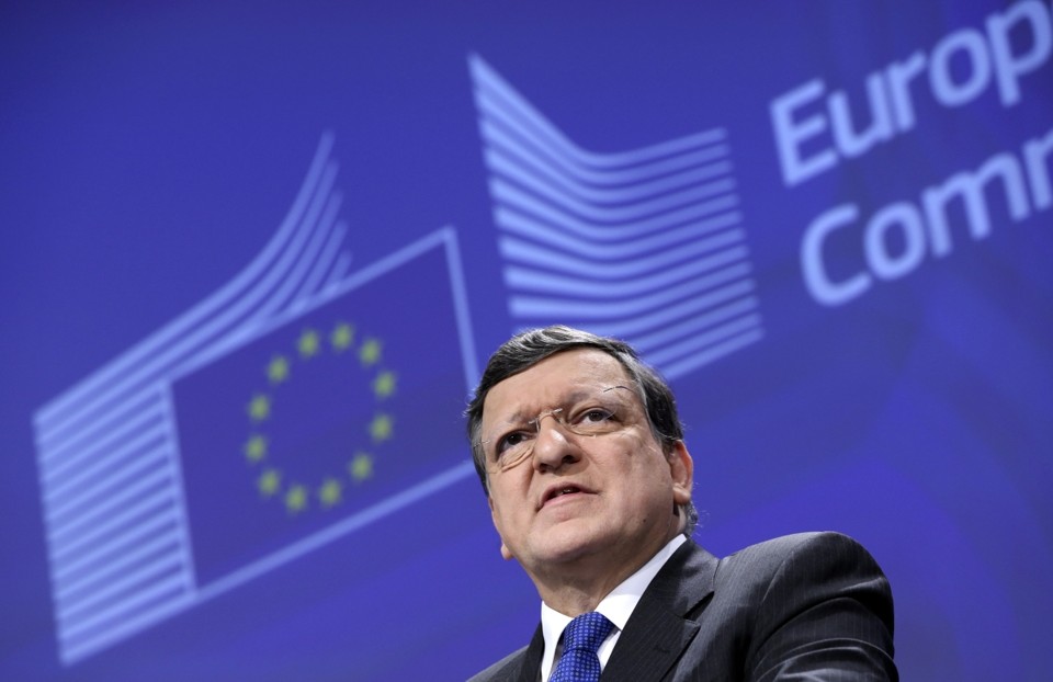 O presidente do braço executivo da UE, José Manuel Barroso, detalhou em Bruxelas a proposta de ajuda para a Ucrânia | Reuters/Yves Herman