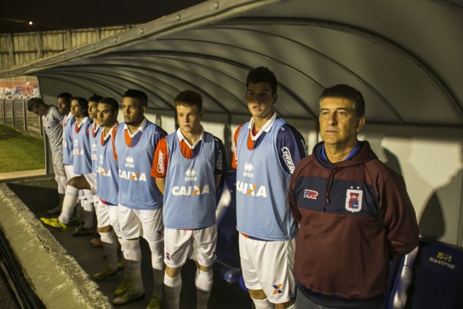 Ricardo Drubscky fez a primeira partida no comando do Paraná | 