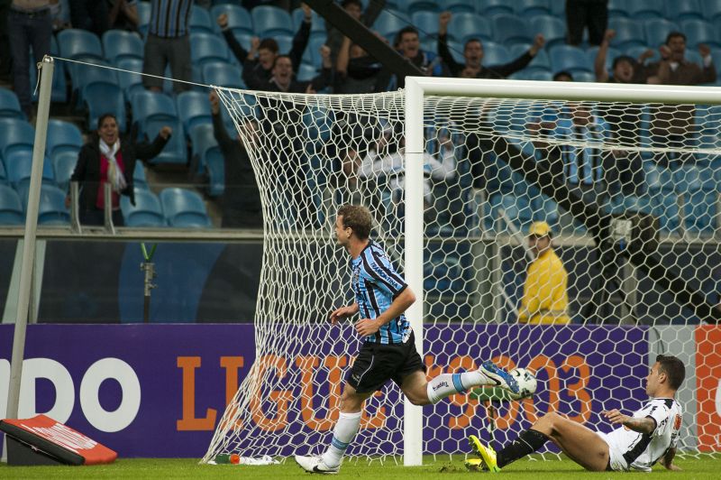 Lucas Coelho fez o segundo gol do Grêmio contra o Atlético-MG | Ramiro Furquim / Agif / Folhapress