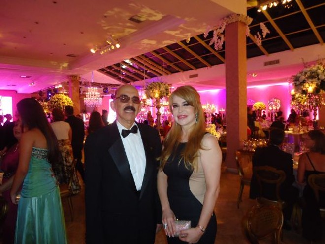 Nilson Santos e Mara Cordeiro |