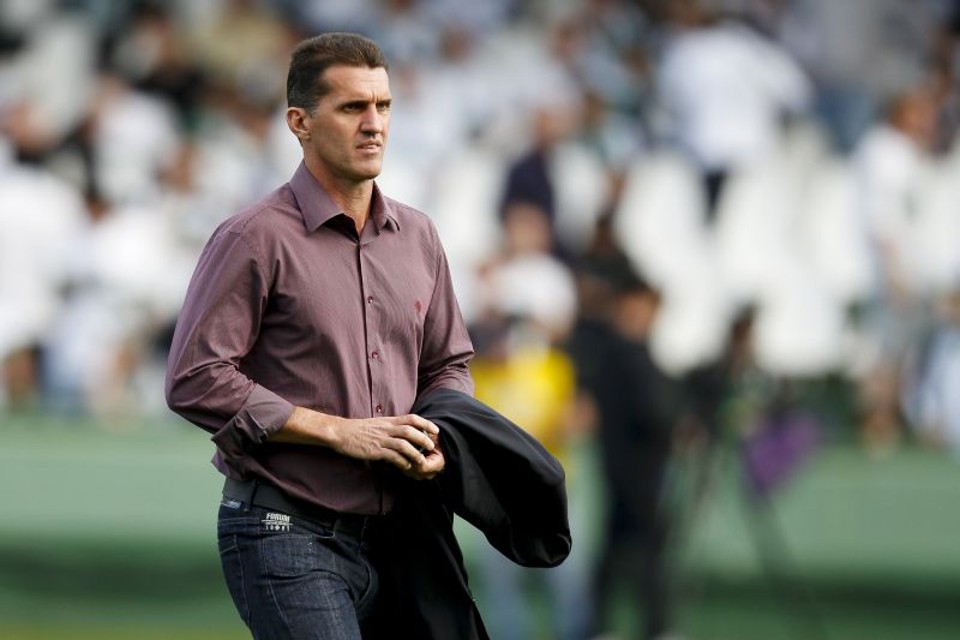 Vagner Mancini tem a preferência da diretoria coxa-branca | André Rodrigues / Gazeta do Povo