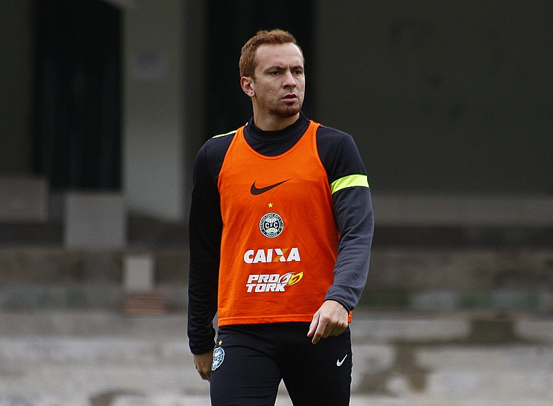 Zé Love jogará mais avançado no ataque do Coritiba | Jonathan Campos / Gazeta do Povo