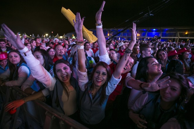 Imagem do público, na Country Festival |