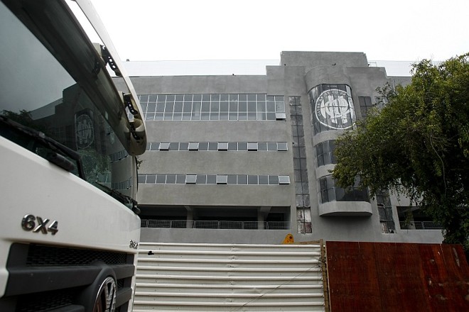Torcedores que compraram ingressos para a Copa do Mundo poderão retirar a partir de hoje suas entradas no Pátio Batel | André Rodrigues / Gazeta do Povo