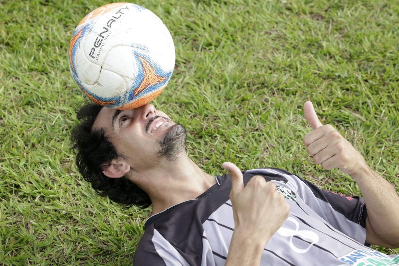Gabriel Barcos, sete gols pelo Maringá no Paranaense | Ivan Amorin/ Gazeta do Povo