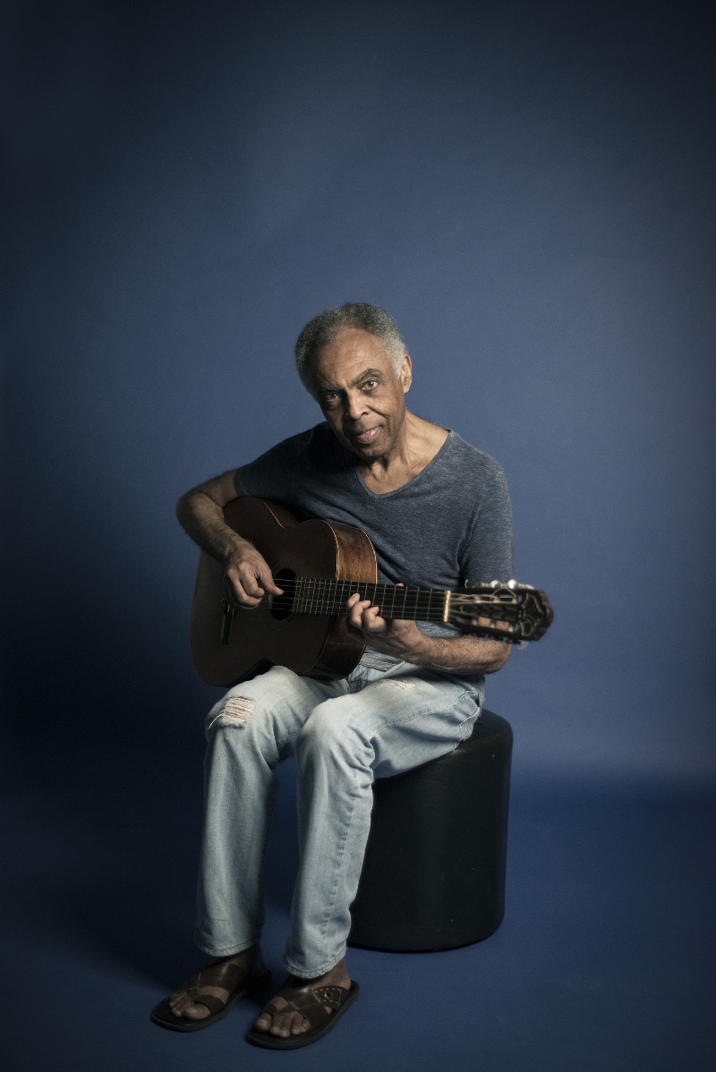 O cantor baiano gravou ao lado dos músicos Bem Gil, Domenico Lancellotti e Mestrinho | Daryan Dornelles/Divulgação