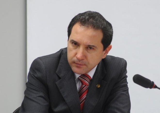 Natan Donadon, que era filiado ao PMDB, foi cassado neste ano, após ser condenado e cumprir pena por desvio de dinheiro na Assembleia Legislativa de Rondônia |