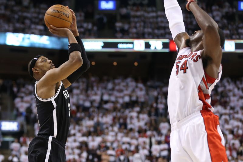 Paul Pierce decidiu para o Brooklyn Nets contra o Toronto Raptors | Tom Szczerbowski / USA Today Sports
