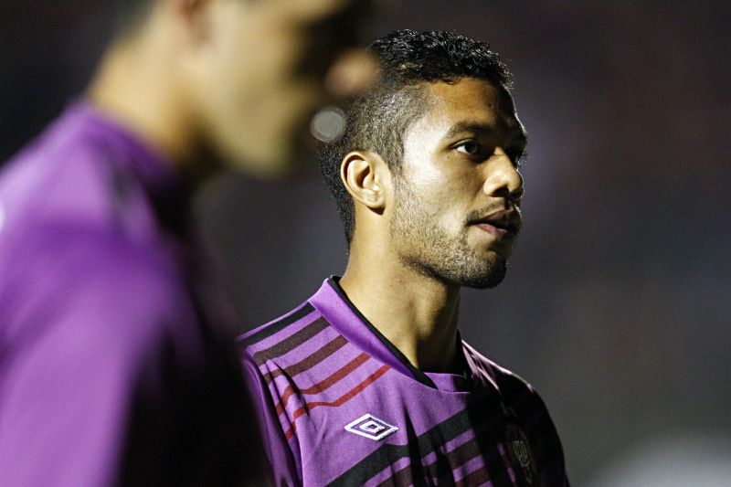 Otávio foi um dos destaques do jovem time rubro-negro que disputou o Estadual | Albari Rosa / Gazeta do Povo