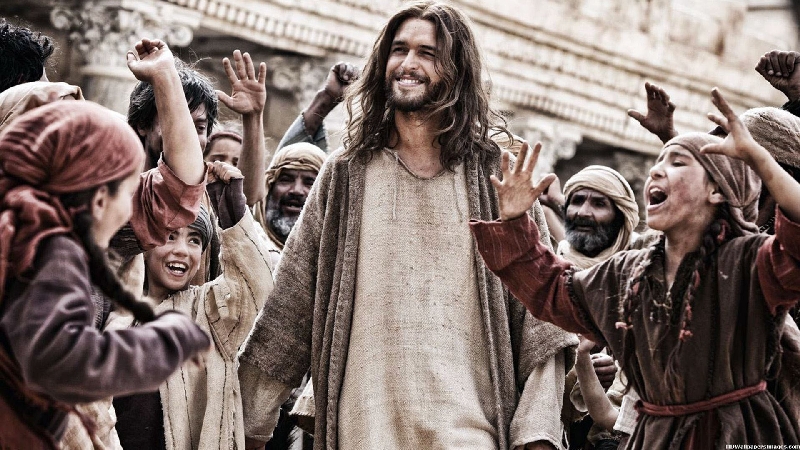 O ator português Diogo Morgado vive o papel de um Jesus Cristo humanizado em O Filho de Deus | Divulgação