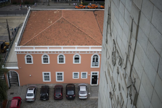 Fachada do Hotel Paraná Suíte |