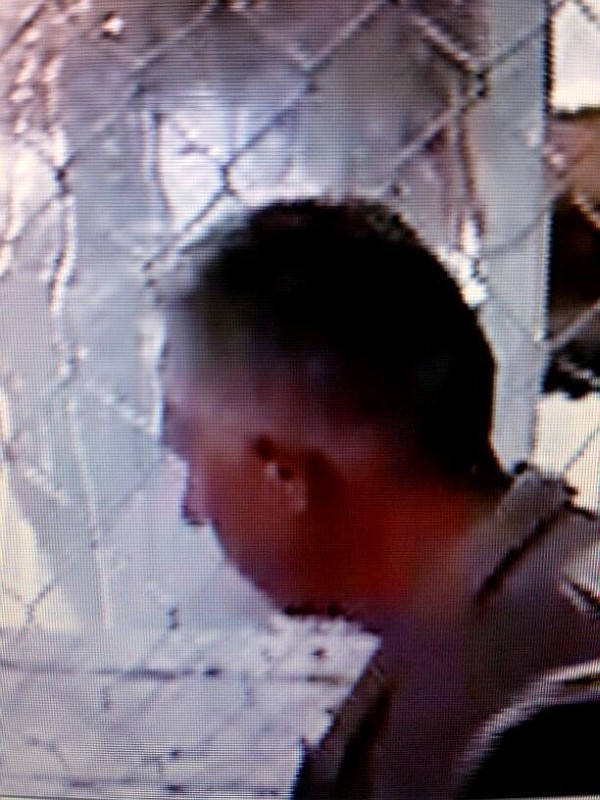 A Demafe divulgou a imagem de um dos suspeitos de xingar o volante Marino do São Bernardo de "macaco" | Demafe / Polícia Civil