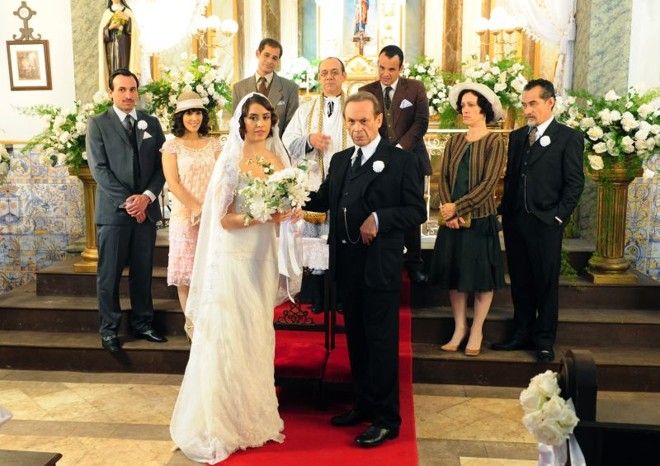 Cena de casamento do personagem Jesuíno com Iracema (Amanda Richter) no remake de