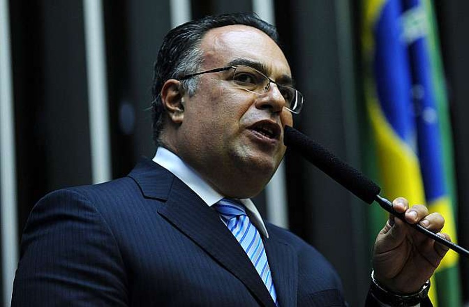 Mensagens de celular mostram que André Vargas (foto) cobrou do doleiro Alberto Youssef a falta de pagamentos a "consultores" | Laycer Tomaz / Câmara dos Deputados