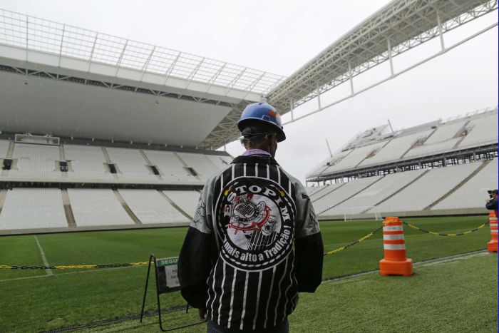 Itaquerão foi entregue para o Corinthians nessa terça-feira ainda inacabado | Nelson Antoine / Folhapress