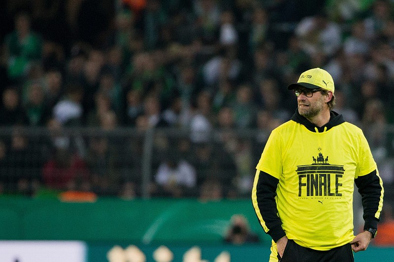Jurgen Klopp é especulado como possível novo técnico do Manchester United, porém nega que irá deixar Borussia Dortmund | EFE