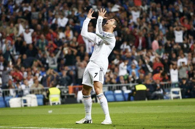 Cristiano Ronaldo lamenta oportunidade perdida na vitória do Real sobre o Bayern |