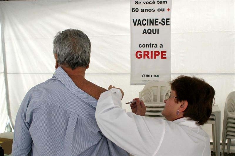 A vacinação contra a gripe vai até 9 de maio | Luiz Costa/SMCS