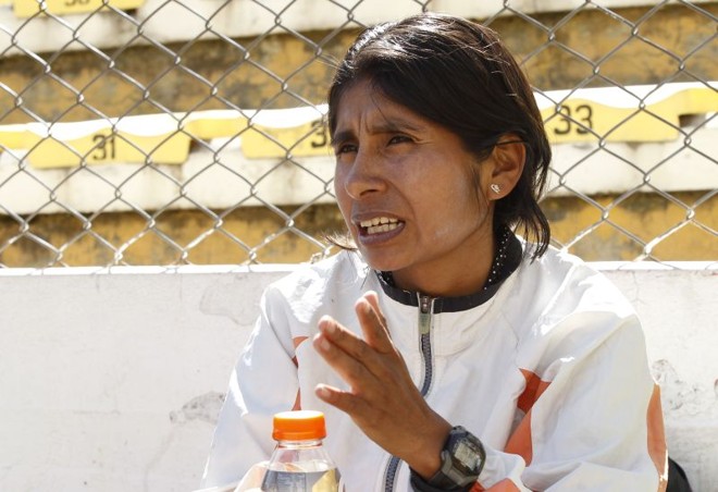 A maratonista Sonia Calizaya também utiliza a pista |