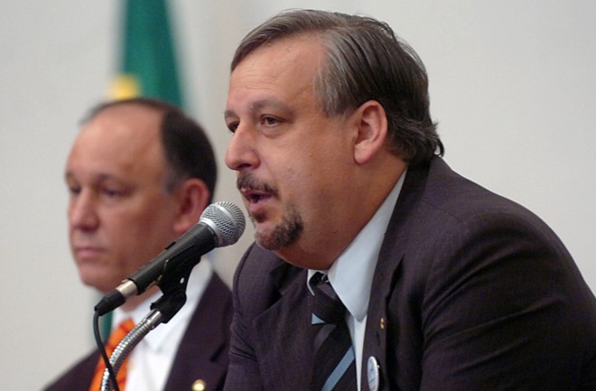 Berzoini: investigação tem objetivo eleitoral |