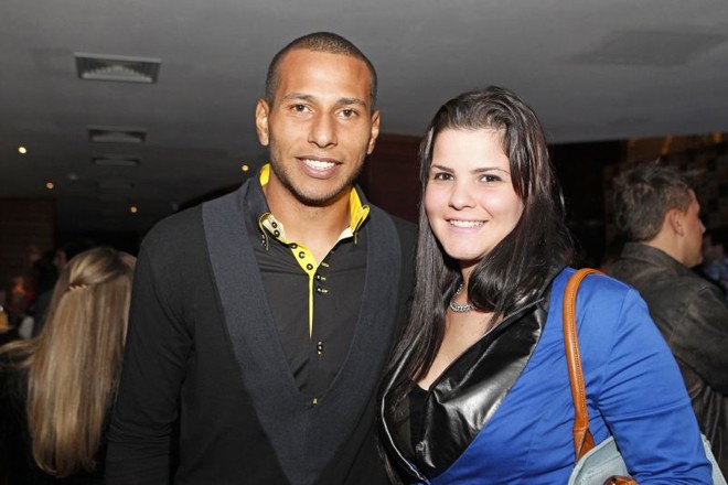 Rodolfo, goleiro do Atlético, e a namorada Yasmin Nunes, na festa do PR14 | 