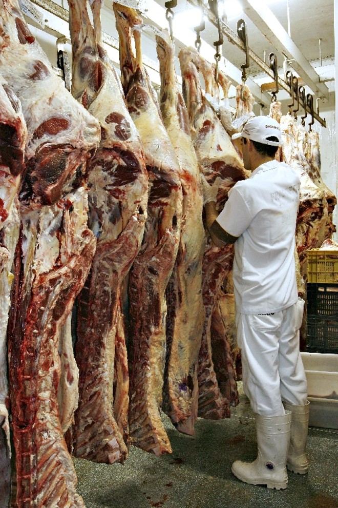 Abate foca o consumo interno |