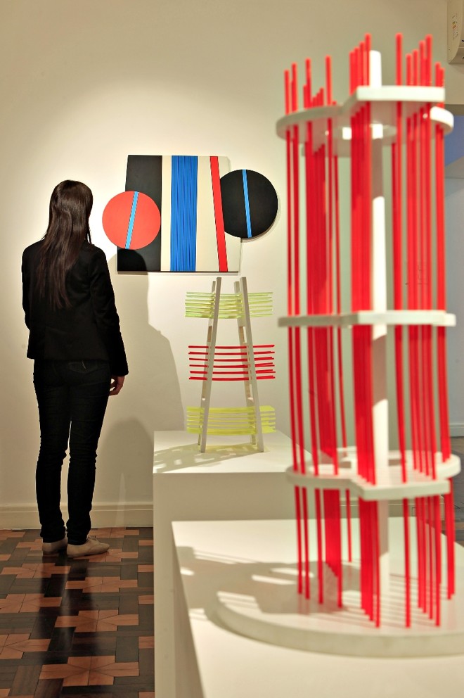 A expansão das formas geométricas é a característica principal da obra do uruguaio |