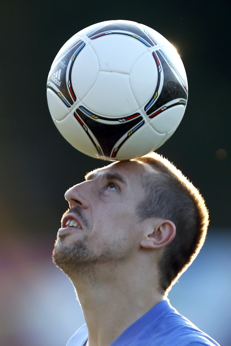 | Charles Platiau/ Reuters